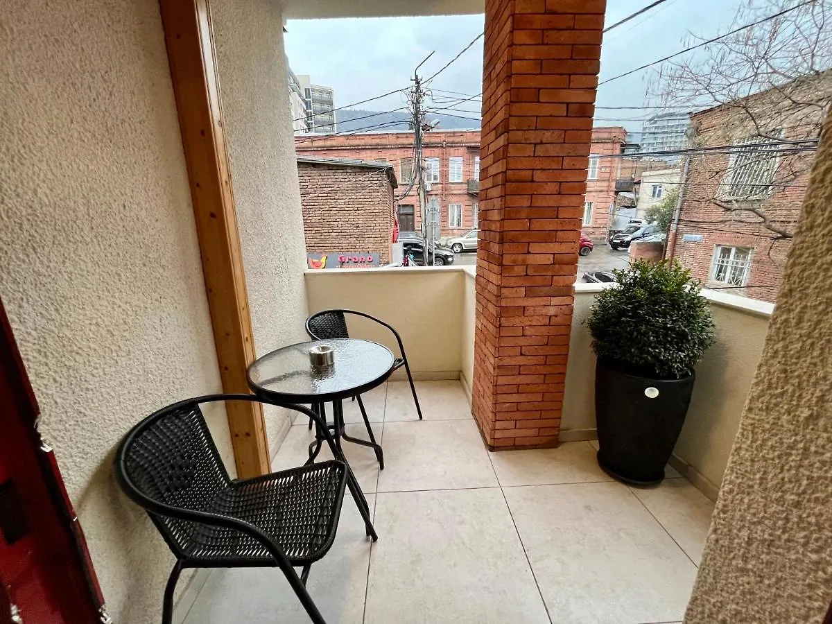 Hotel Well Inn Tbilisi